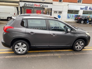 Used Peugeot 2008 2014 for sale - 76464482: Photo