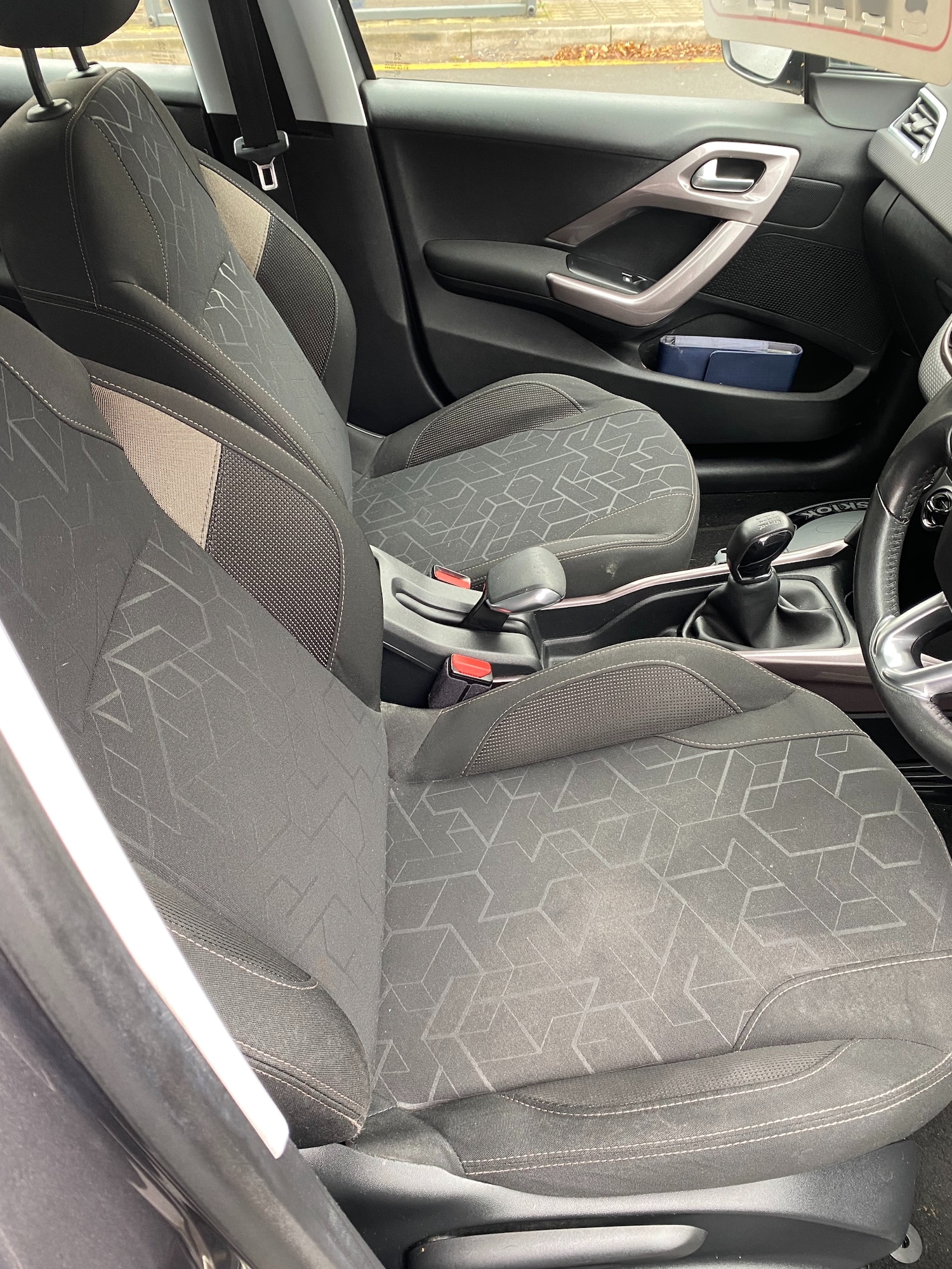 Used Peugeot 2008 2014 for sale - 76464482: Photo 8