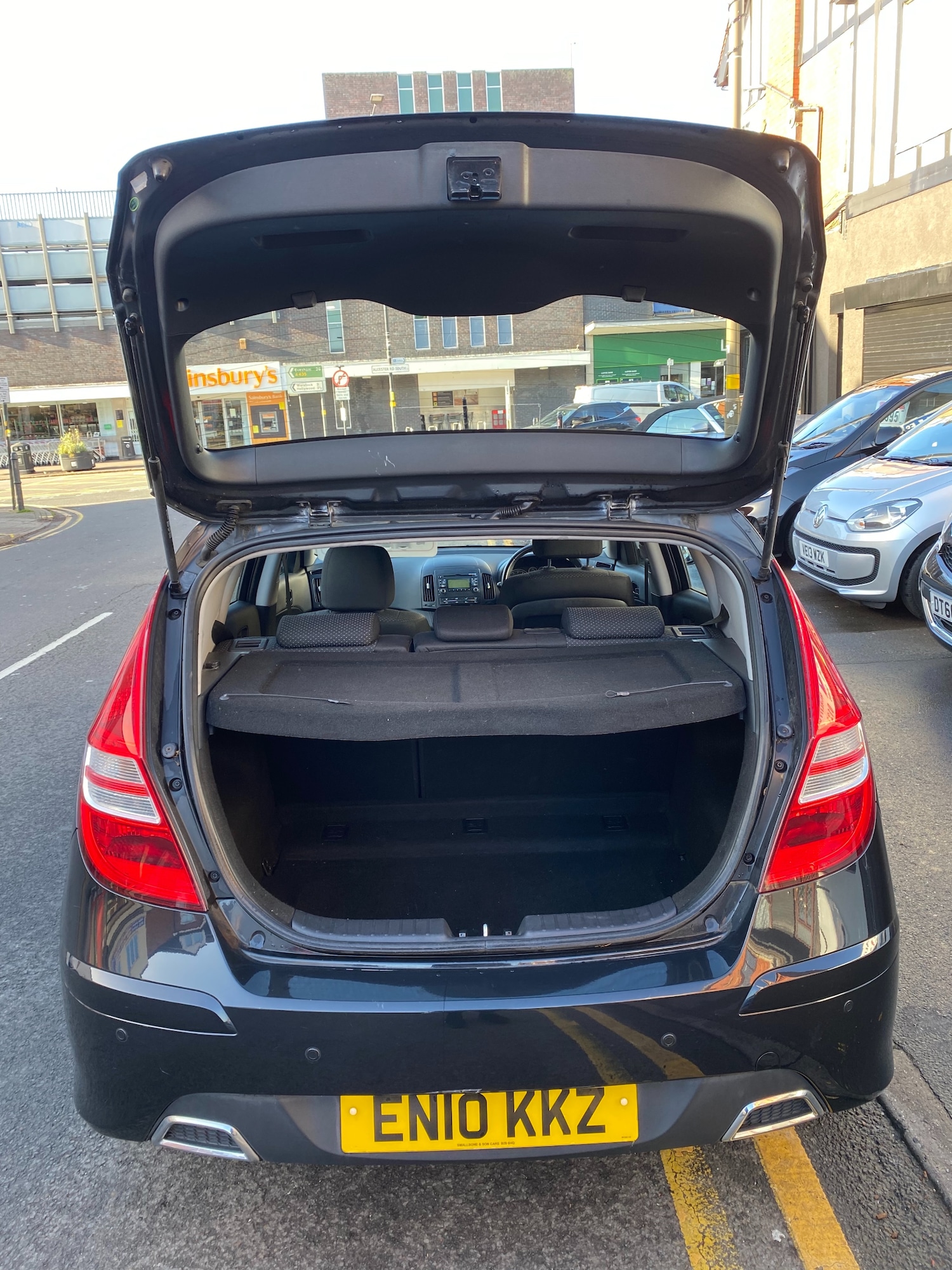 Used Hyundai i30 2010 for sale - 76599121: Photo 5