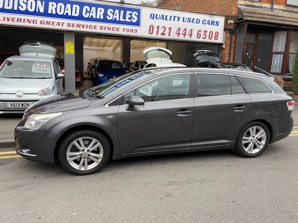 Used Toyota Avensis 2010 for sale - 76194414: Photo 1