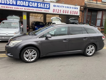 Toyota - Avensis