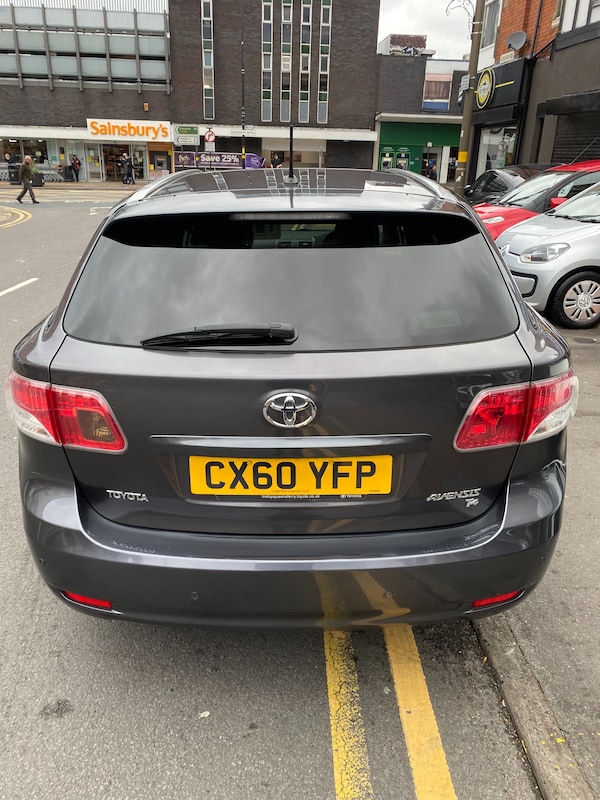 Used Toyota Avensis 2010 for sale - 76194414: Photo 4