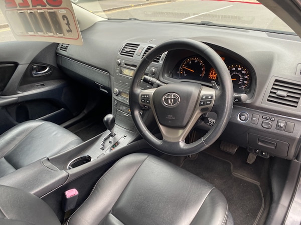 Used Toyota Avensis 2010 for sale - 76194414: Photo 7