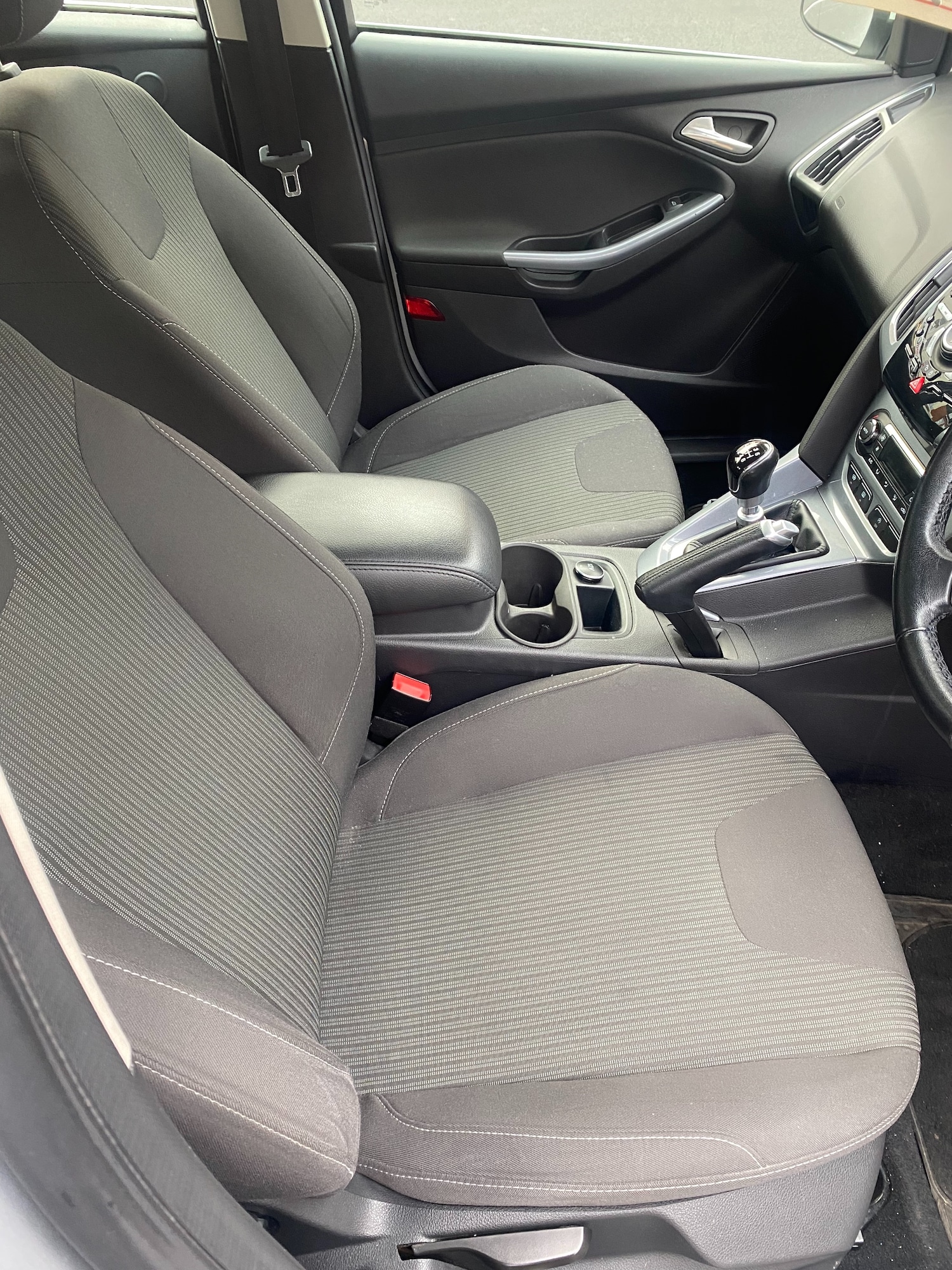 Used Ford Focus 2012 for sale - 77069145: Photo 8