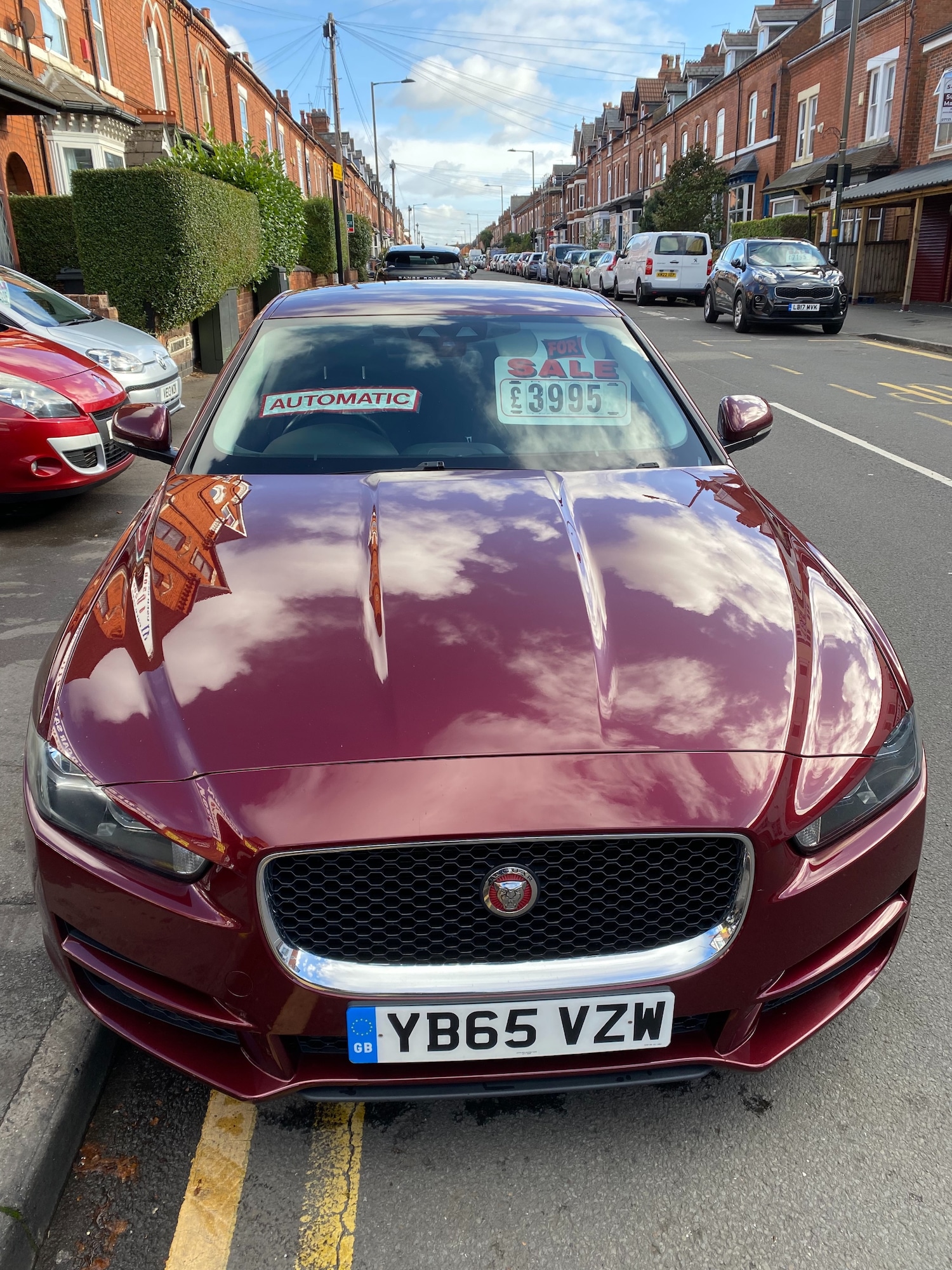 Used Jaguar XE 2015 for sale - 76382604: Photo 2