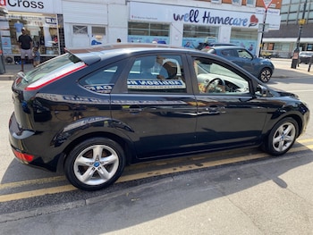 Used Ford Focus 2010 for sale - 79405646: Photo