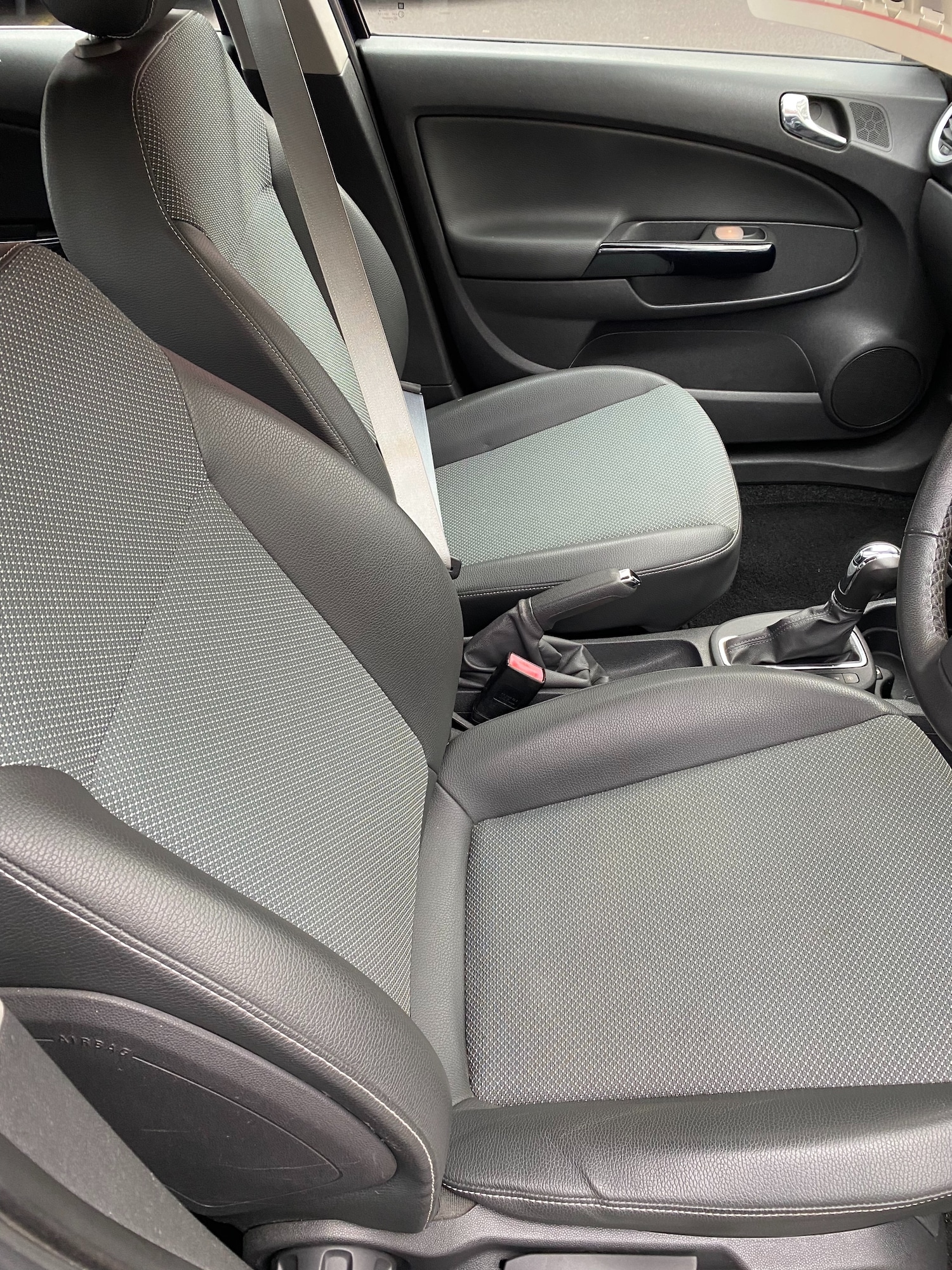 Used Vauxhall Corsa 2010 for sale - 76707389: Photo 8