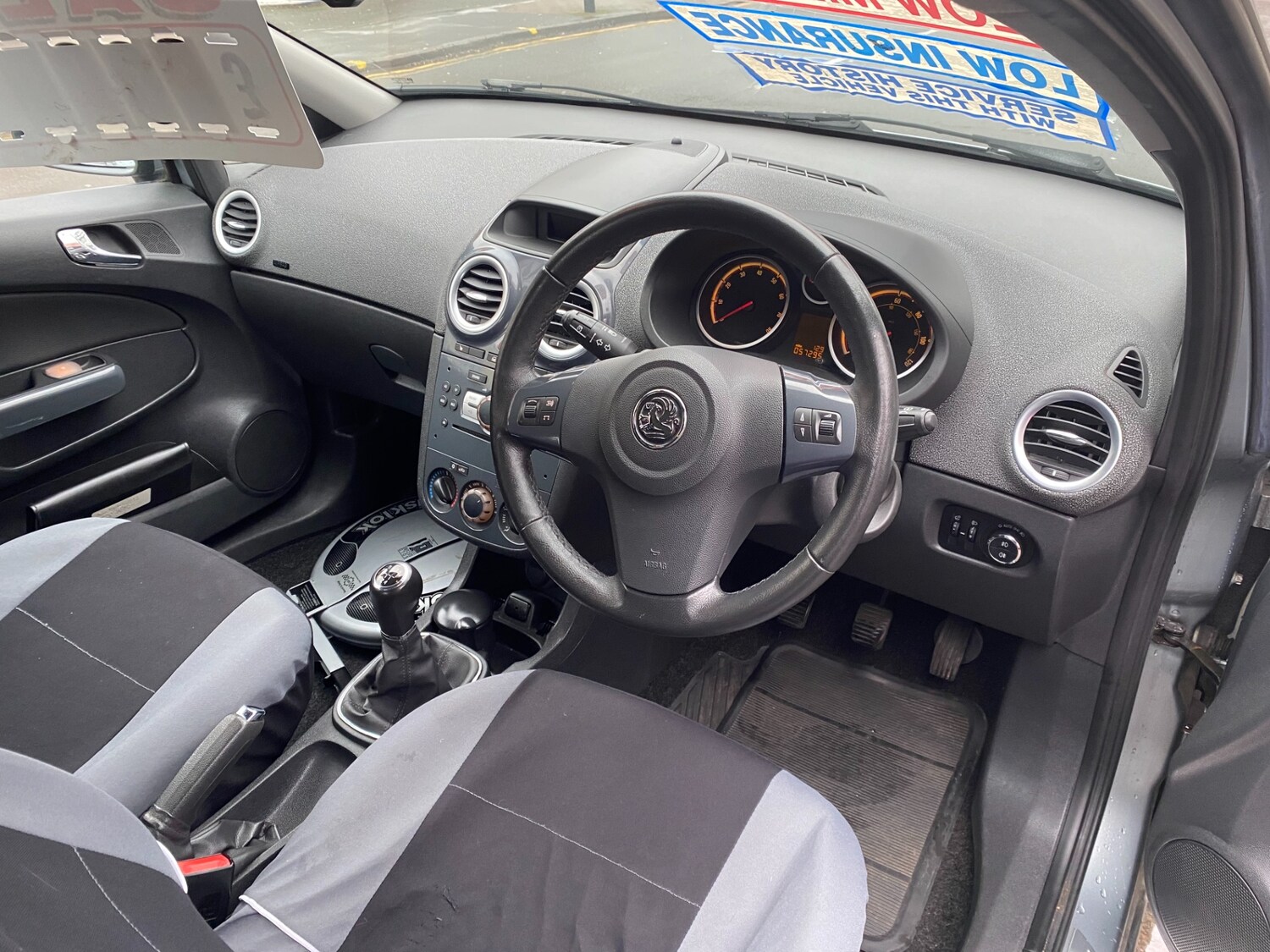 Used Vauxhall Corsa 2011 for sale - 77336761: Photo 6