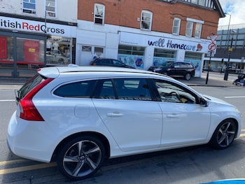 Used Volvo V60 2012 for sale - 78883570: Photo