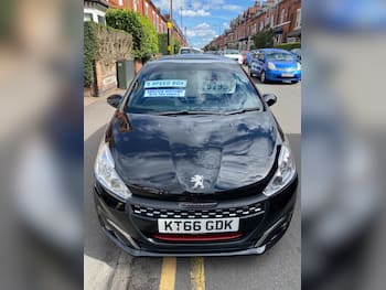 Used Peugeot 208 2017 for sale - 79692515: Photo