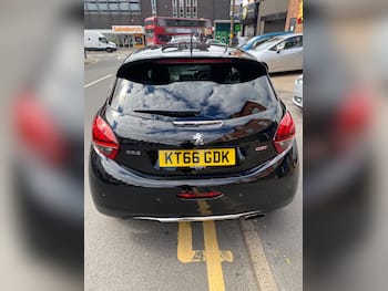 Used Peugeot 208 2017 for sale - 79692515: Photo
