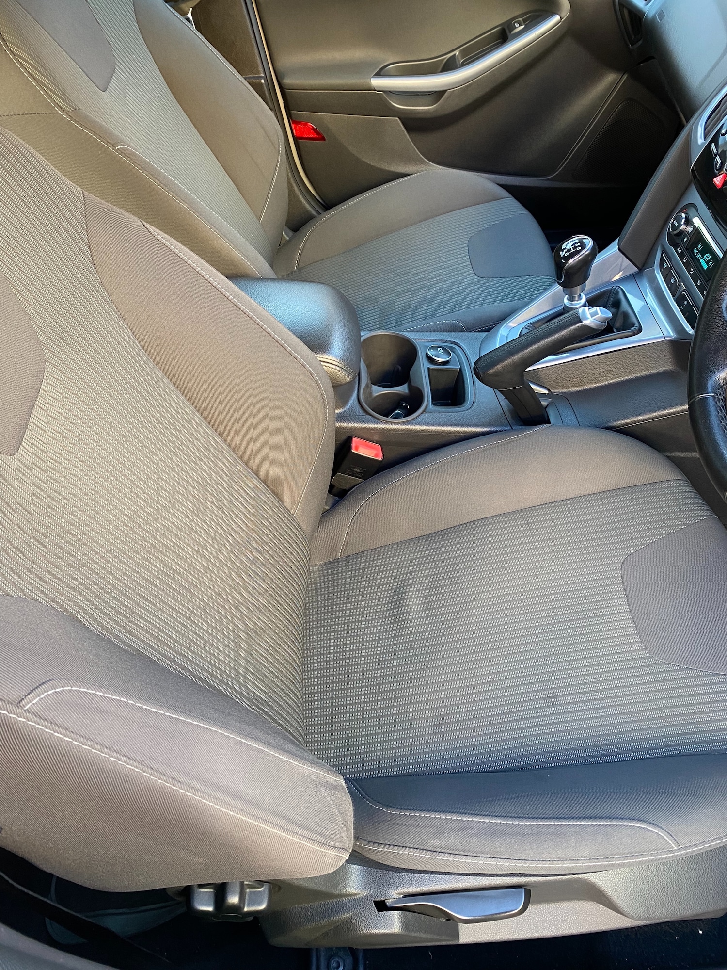 Used Ford Focus 2012 for sale - 76649853: Photo 7