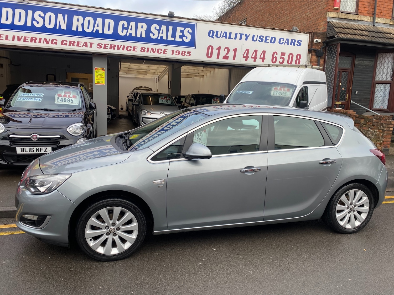 Used Vauxhall Astra 2013 for sale - 76831755: Photo 1