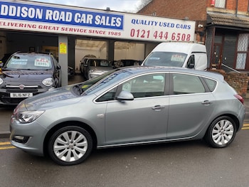 2013 (13) - 1.4T 16V SE 5dr