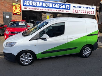 Used Ford Transit Courier 2017 for sale - 77662672: Photo