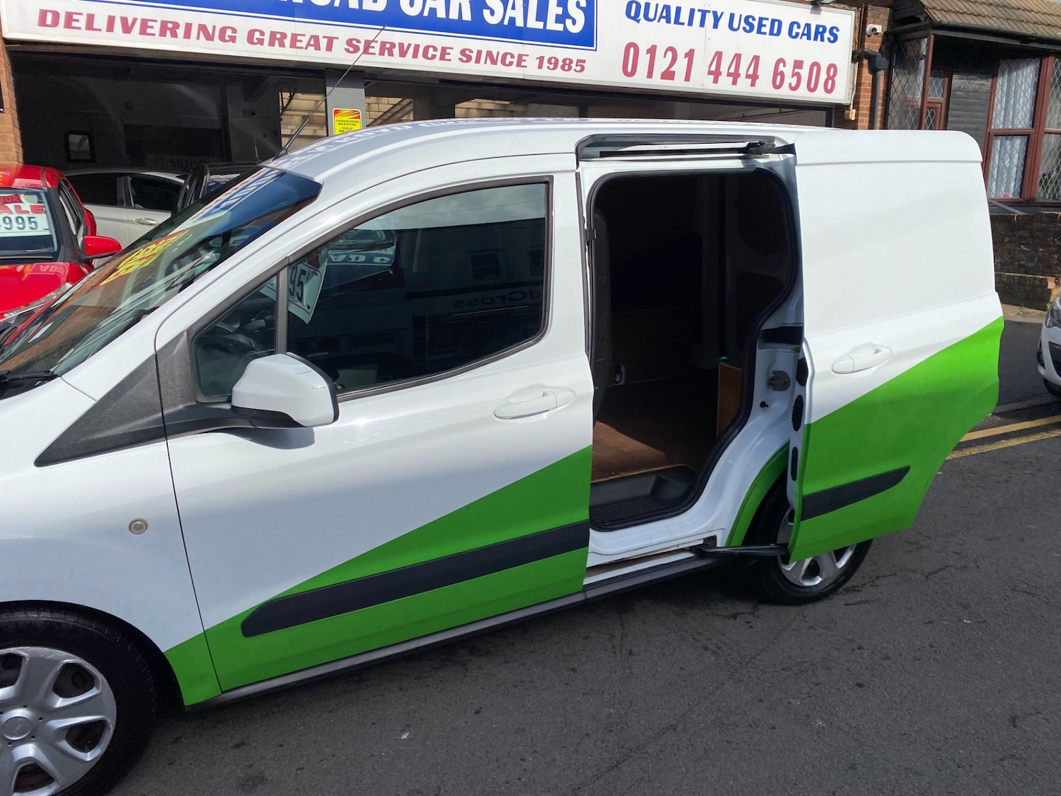 Used Ford Transit Courier 2017 for sale - 77662672: Photo 6