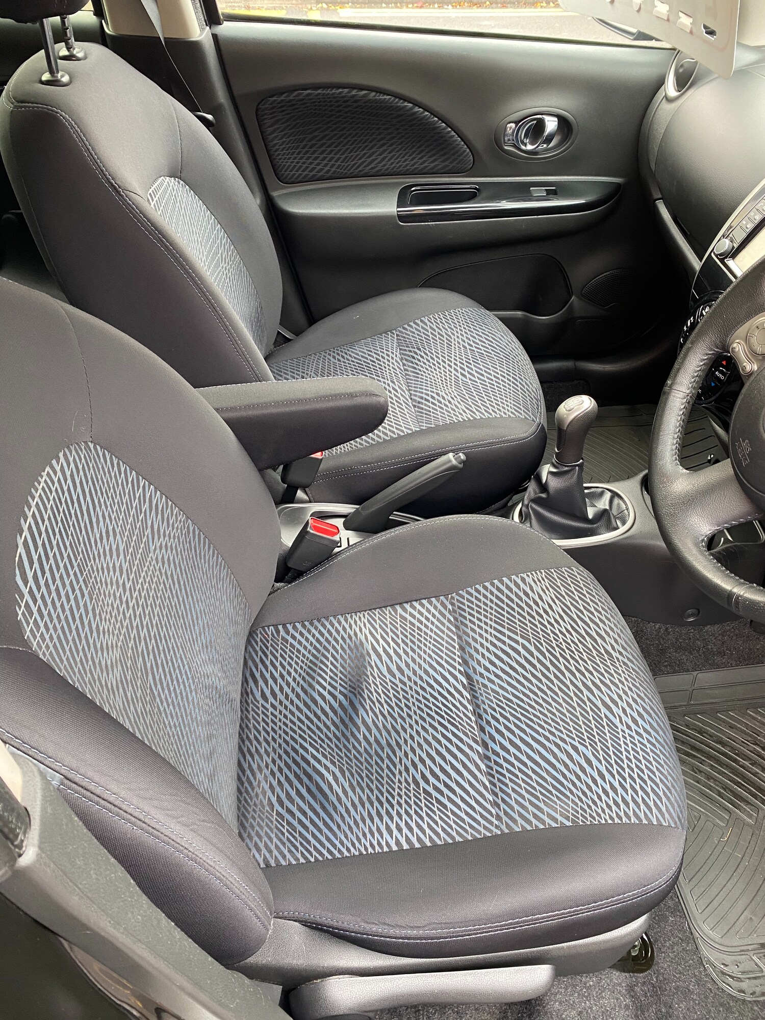 Used Nissan Micra 2017 for sale - 76422076: Photo 9