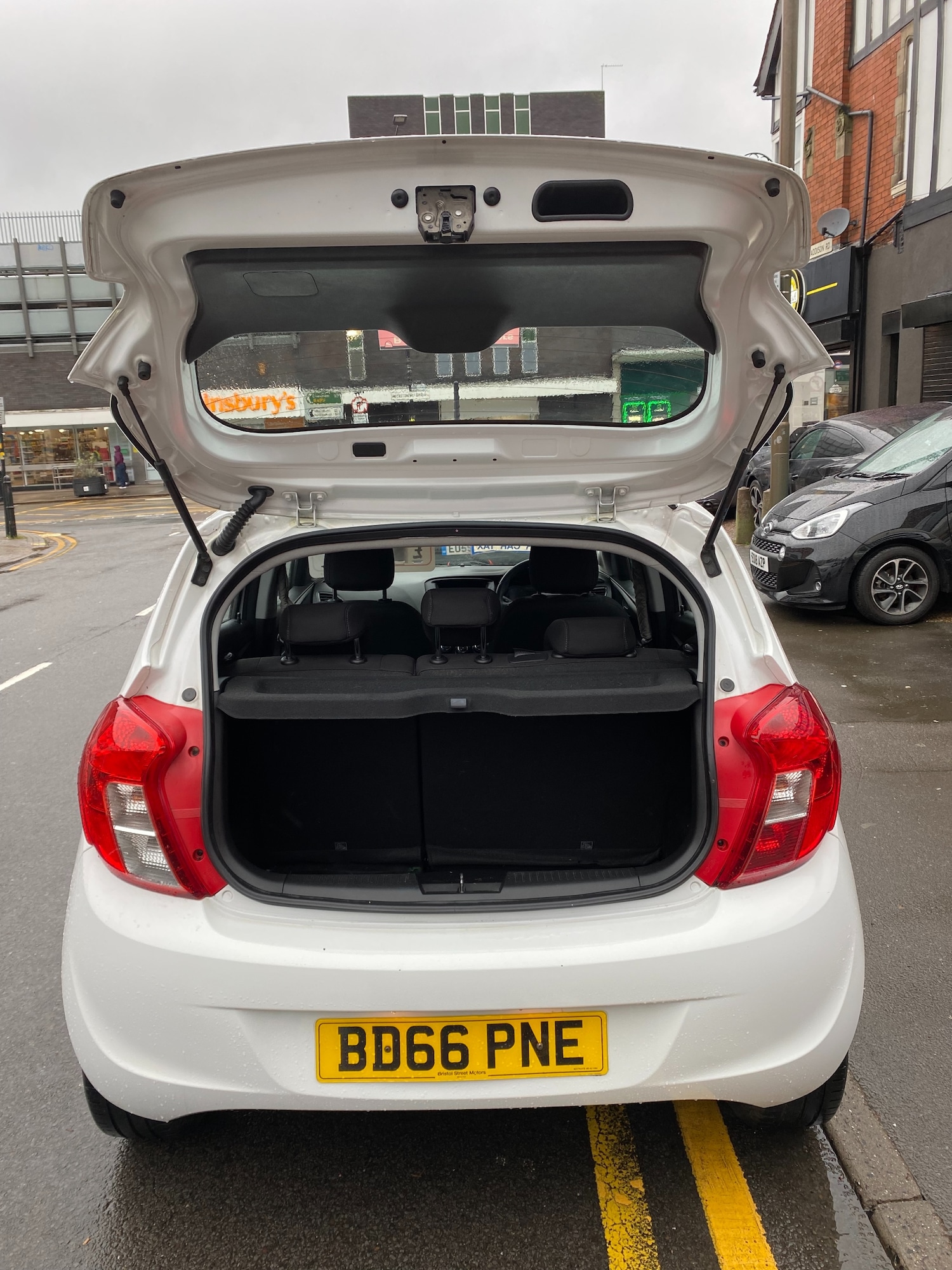 Used Vauxhall Viva 2016 for sale - 77297997: Photo 5