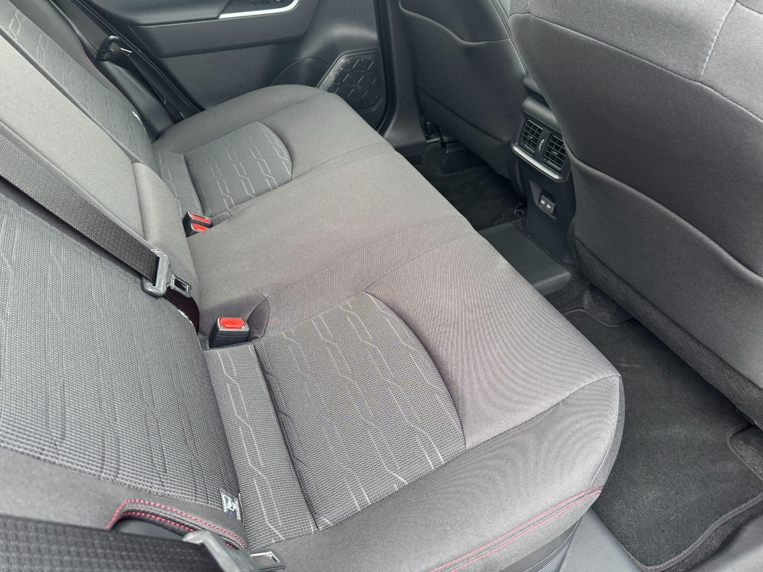 Used Toyota RAV4 2025 for sale - 77376045: Photo 15