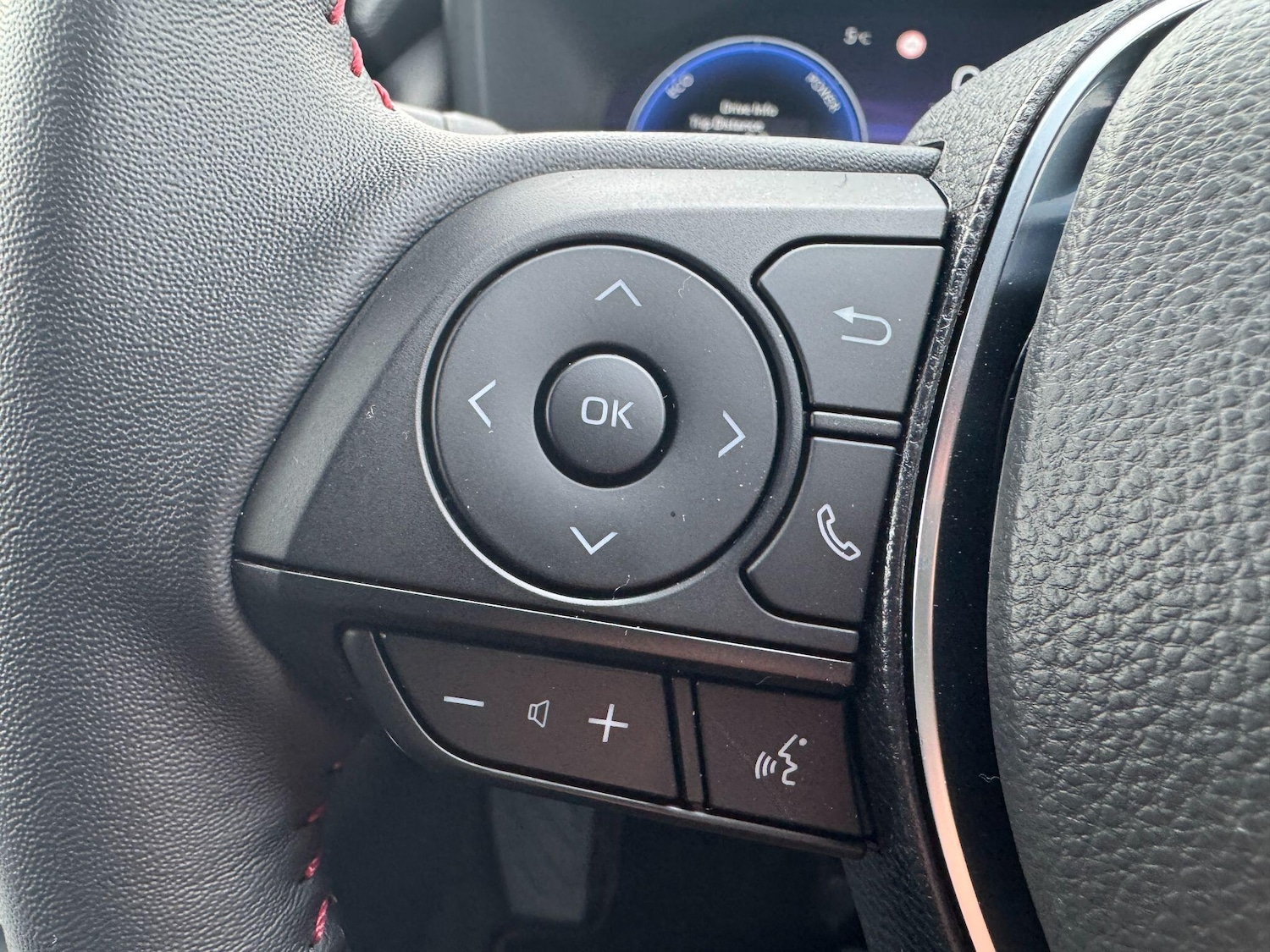 Used Toyota RAV4 2025 for sale - 77376045: Photo 25