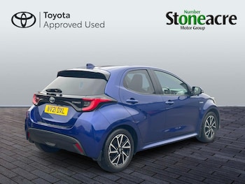 Used Toyota Yaris 2021 for sale - 78988378: Photo