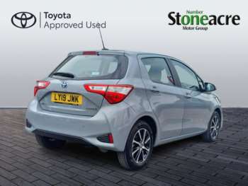 Used Toyota Yaris 2019 for sale - 74969442: Photo