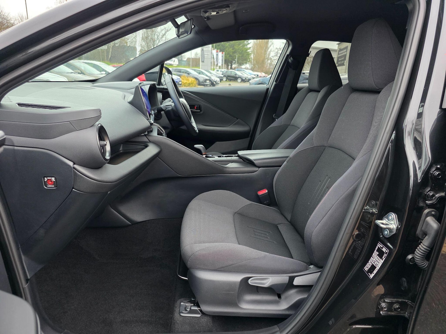 Used Toyota C-HR for sale - 77314741: Photo 12