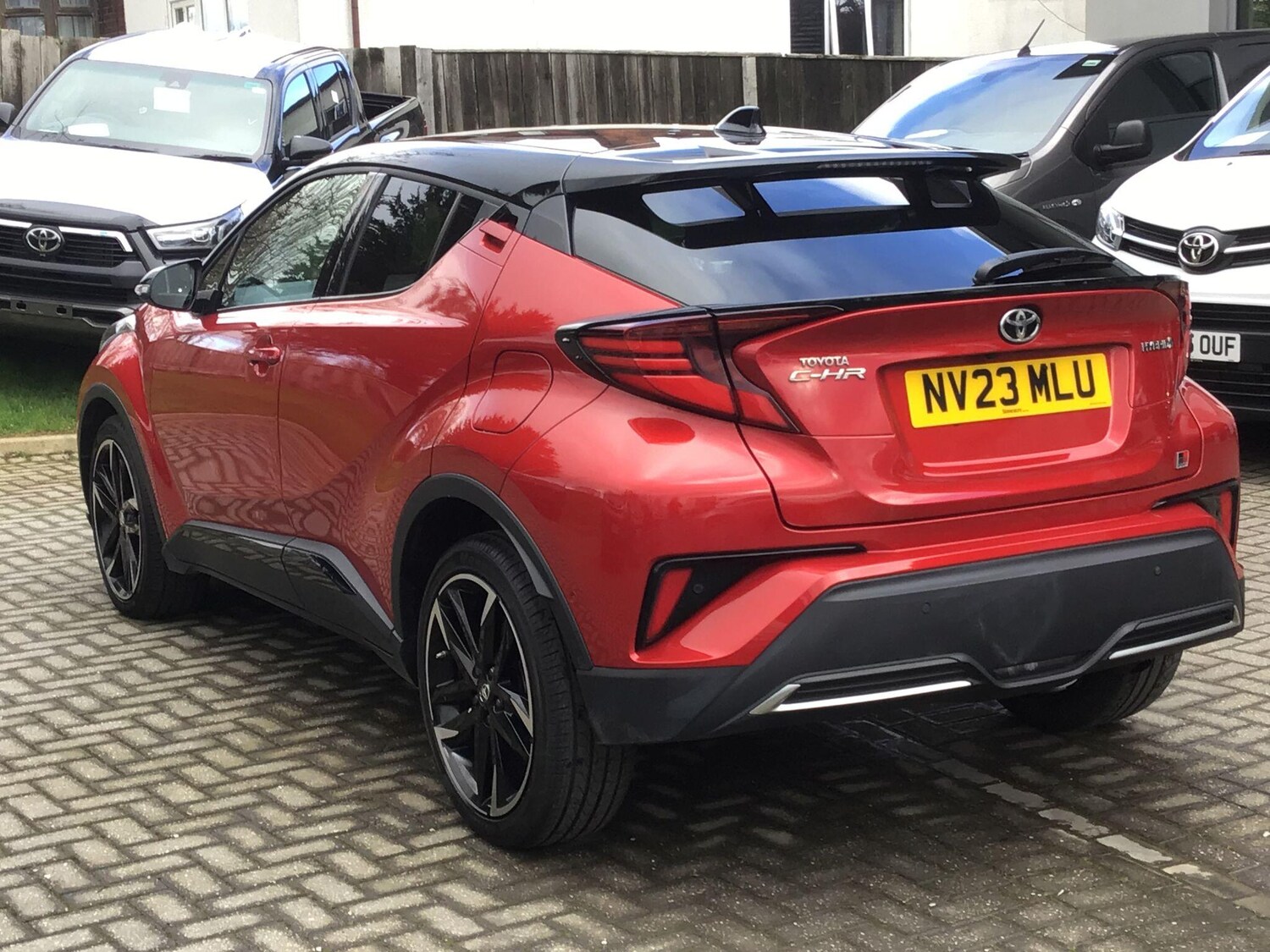 Used Toyota C-HR 2023 for sale - 77977884: Photo 6