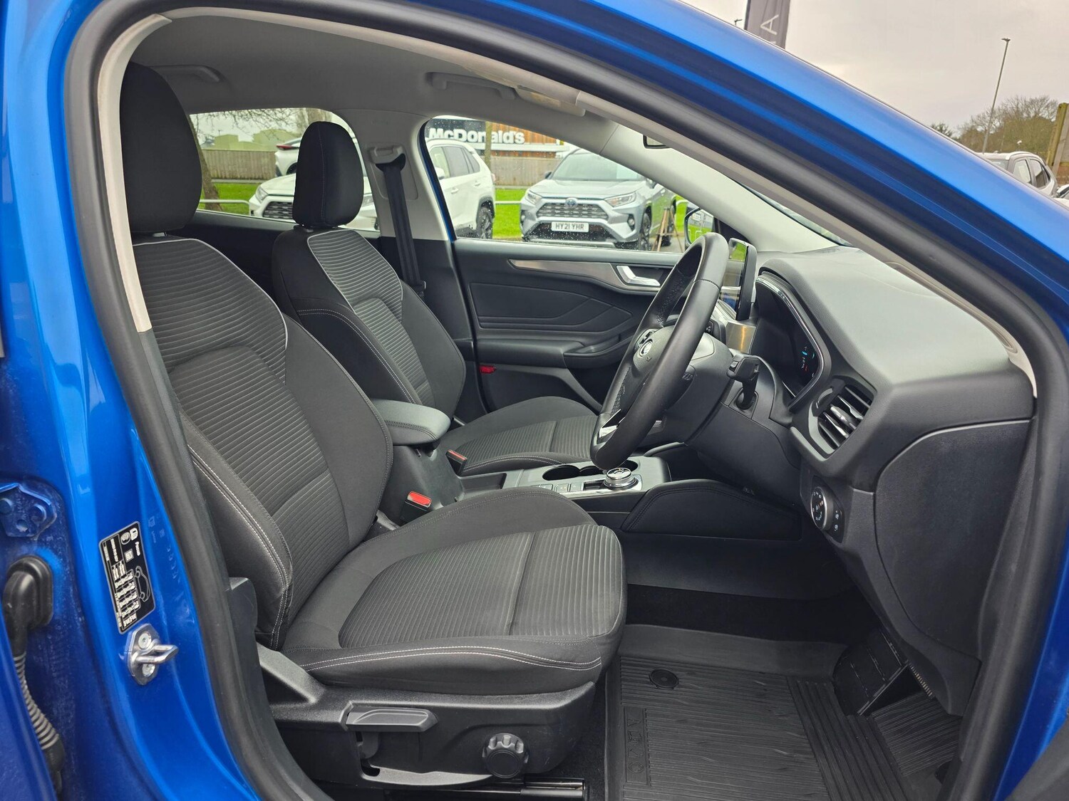 Used Ford Focus 2021 for sale - 77400474: Photo 11