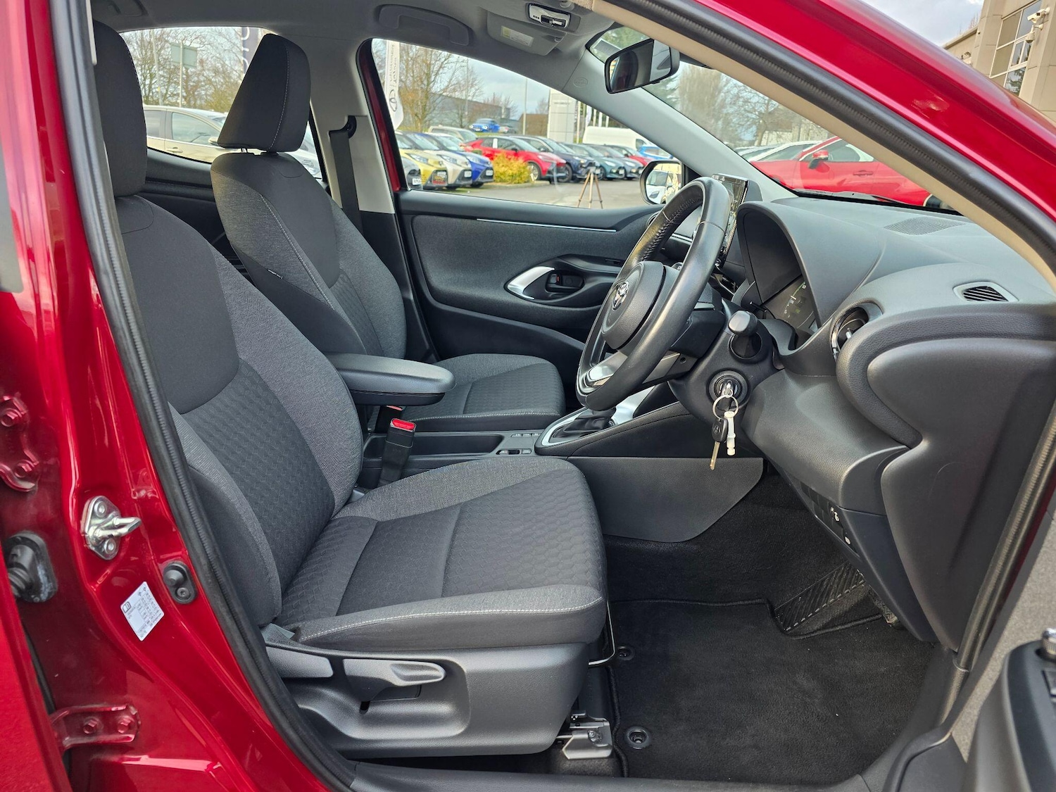 Used Toyota Yaris for sale - 77290802: Photo 13