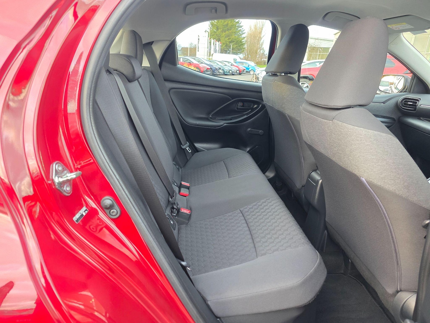 Used Toyota Yaris for sale - 77290802: Photo 15