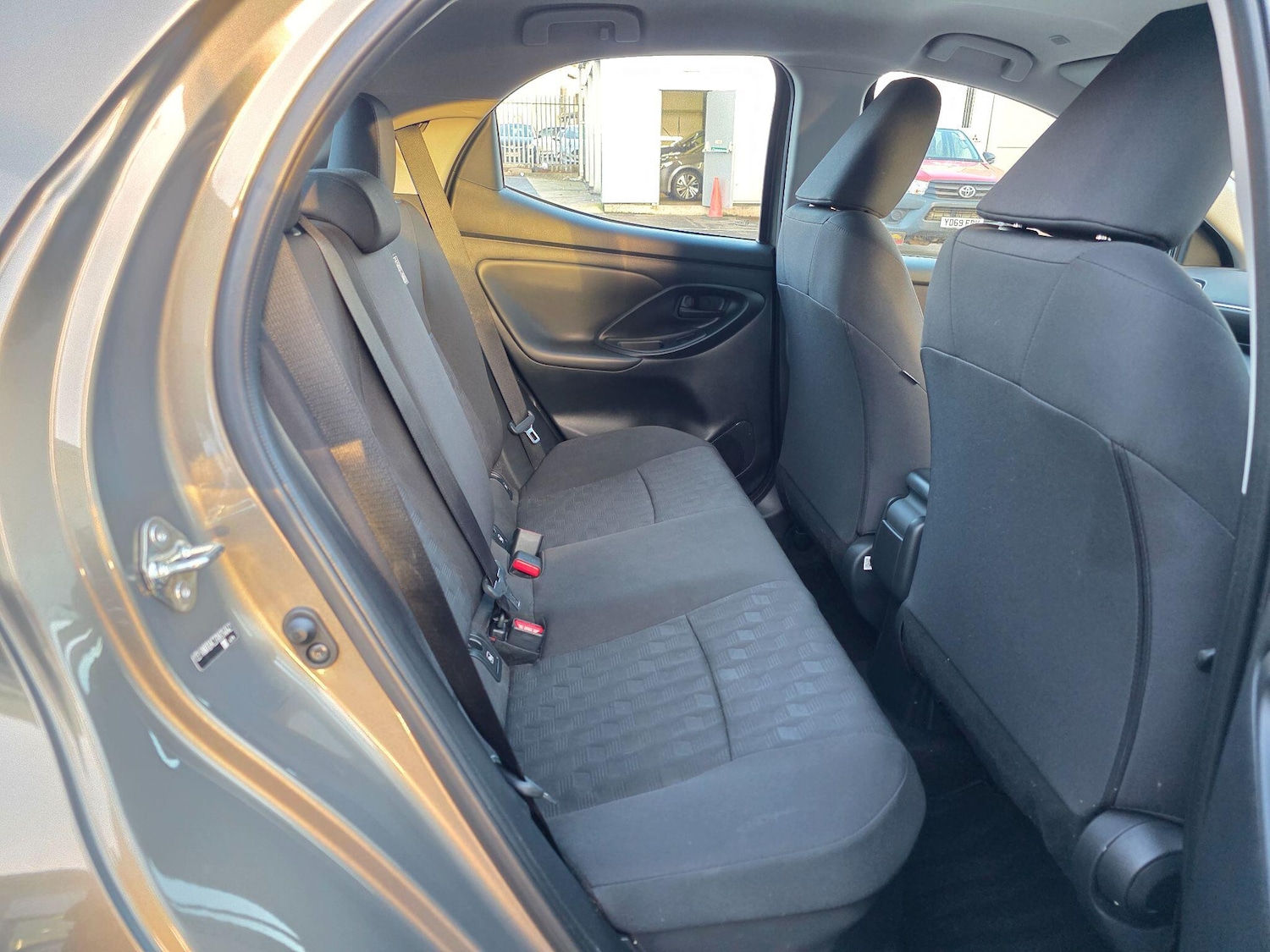 Used Toyota Yaris 2024 for sale - 77215697: Photo 15