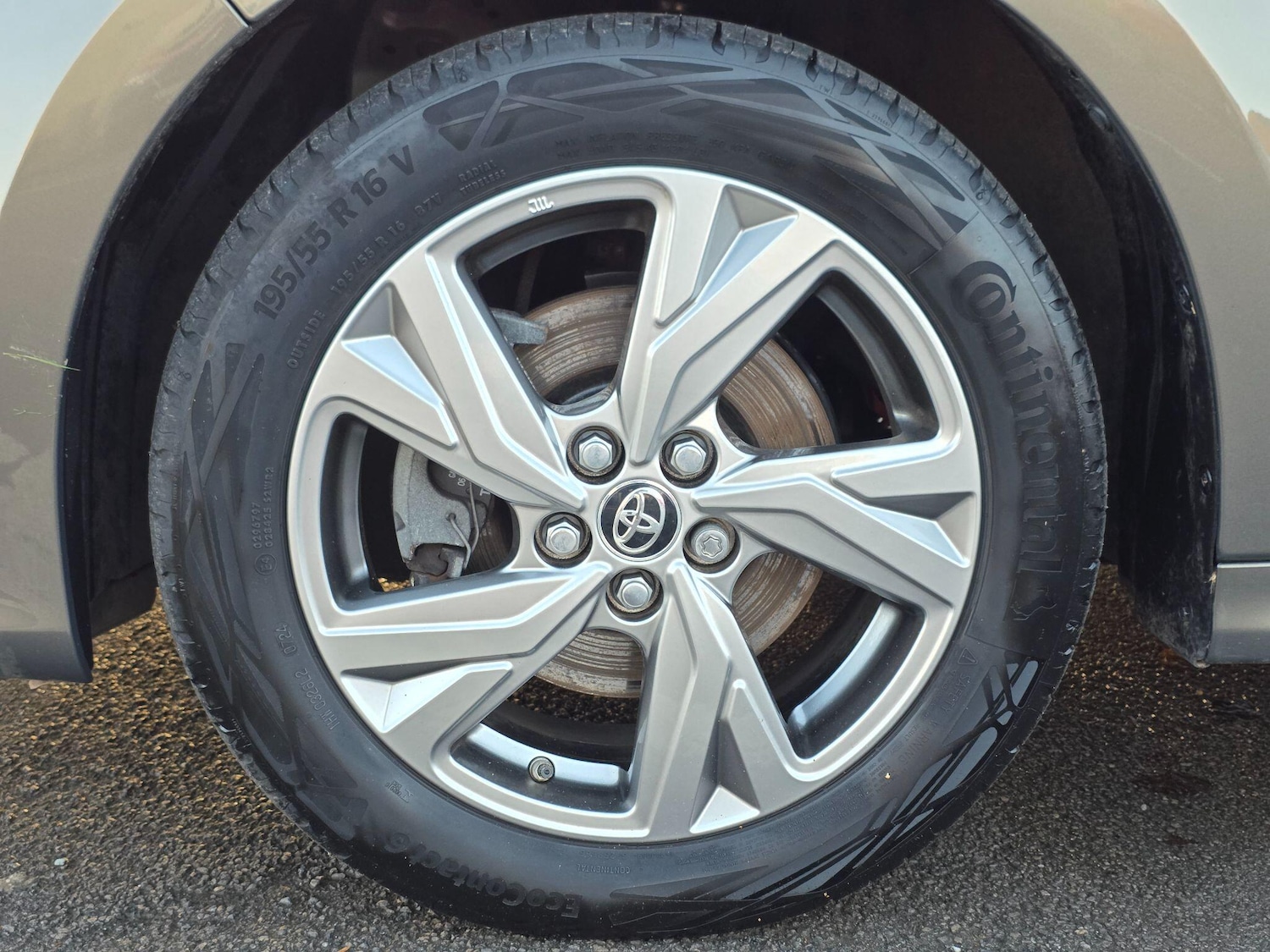 Used Toyota Yaris 2024 for sale - 77215697: Photo 20