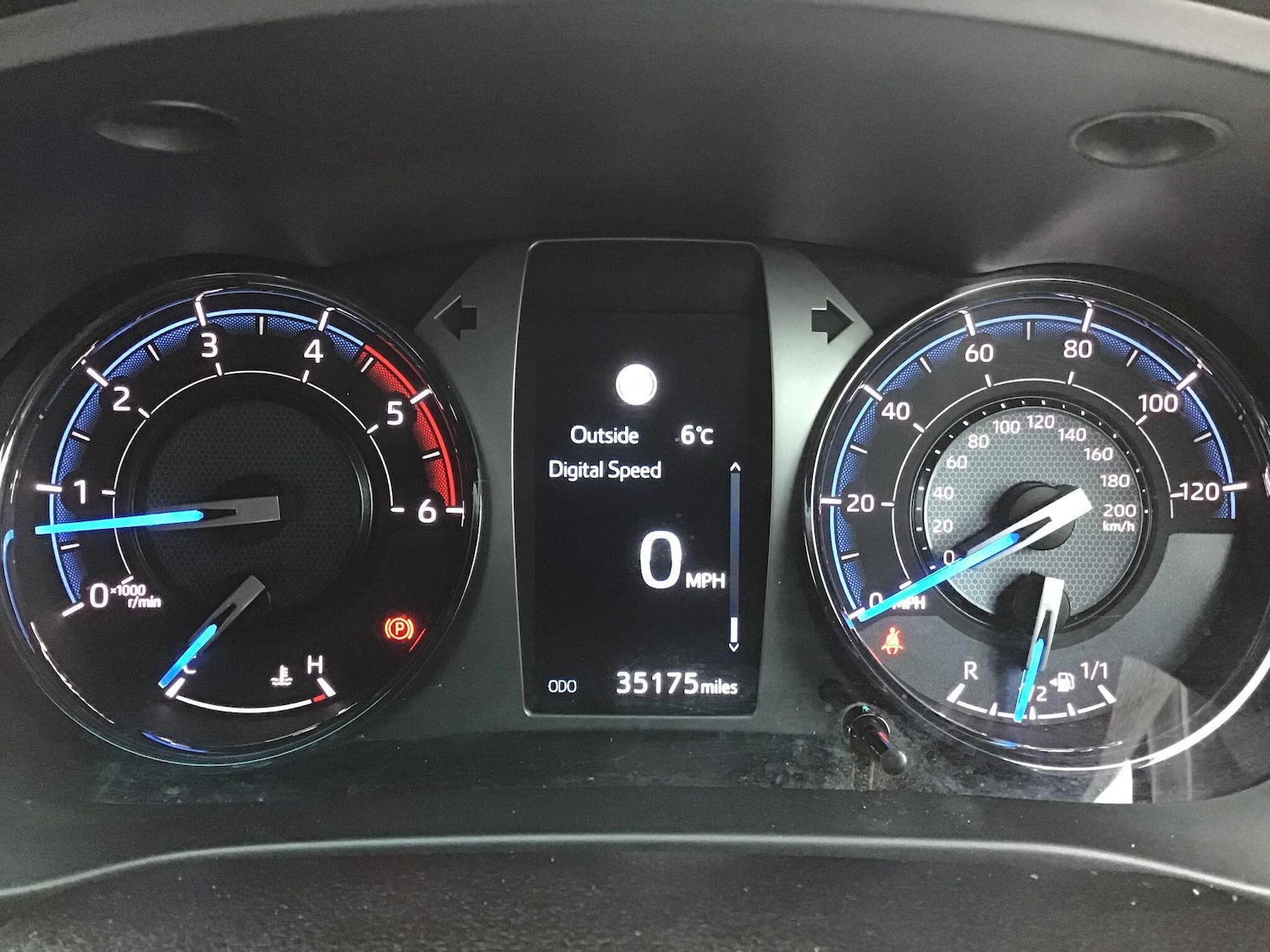 Used Toyota Hilux 2021 for sale - 77658443: Photo 10