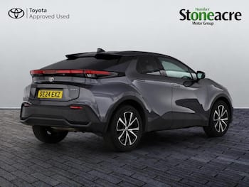 Used Toyota C-HR 2024 for sale - 79831452: Photo