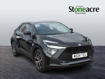 Used Toyota C-HR 2024 for sale - 76247400: Photo