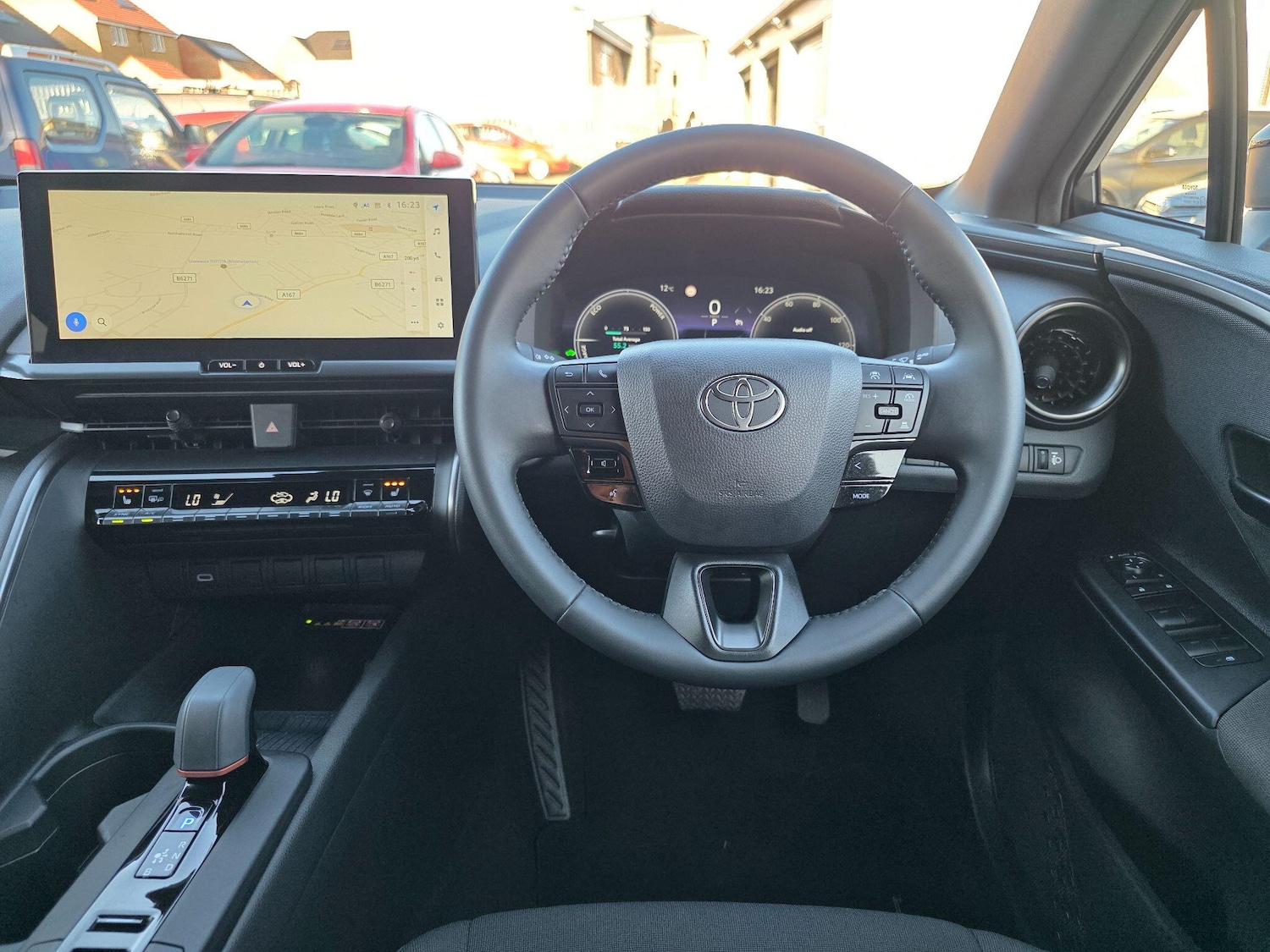 Used Toyota C-HR 2025 for sale - 78007519: Photo 8