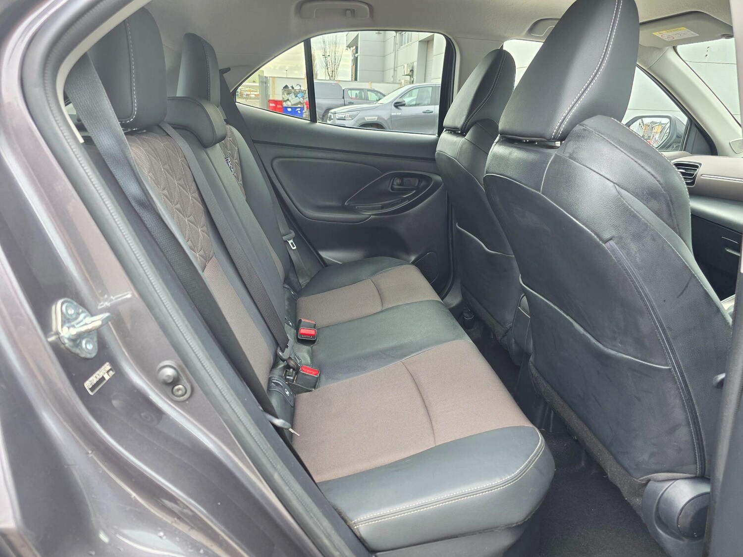 Used Toyota Yaris Cross 2023 for sale - 77709492: Photo 15