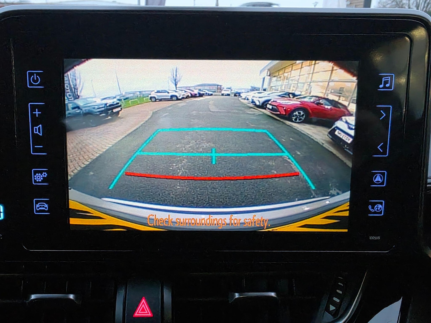 Used Toyota C-HR 2018 for sale - 77586326: Photo 22