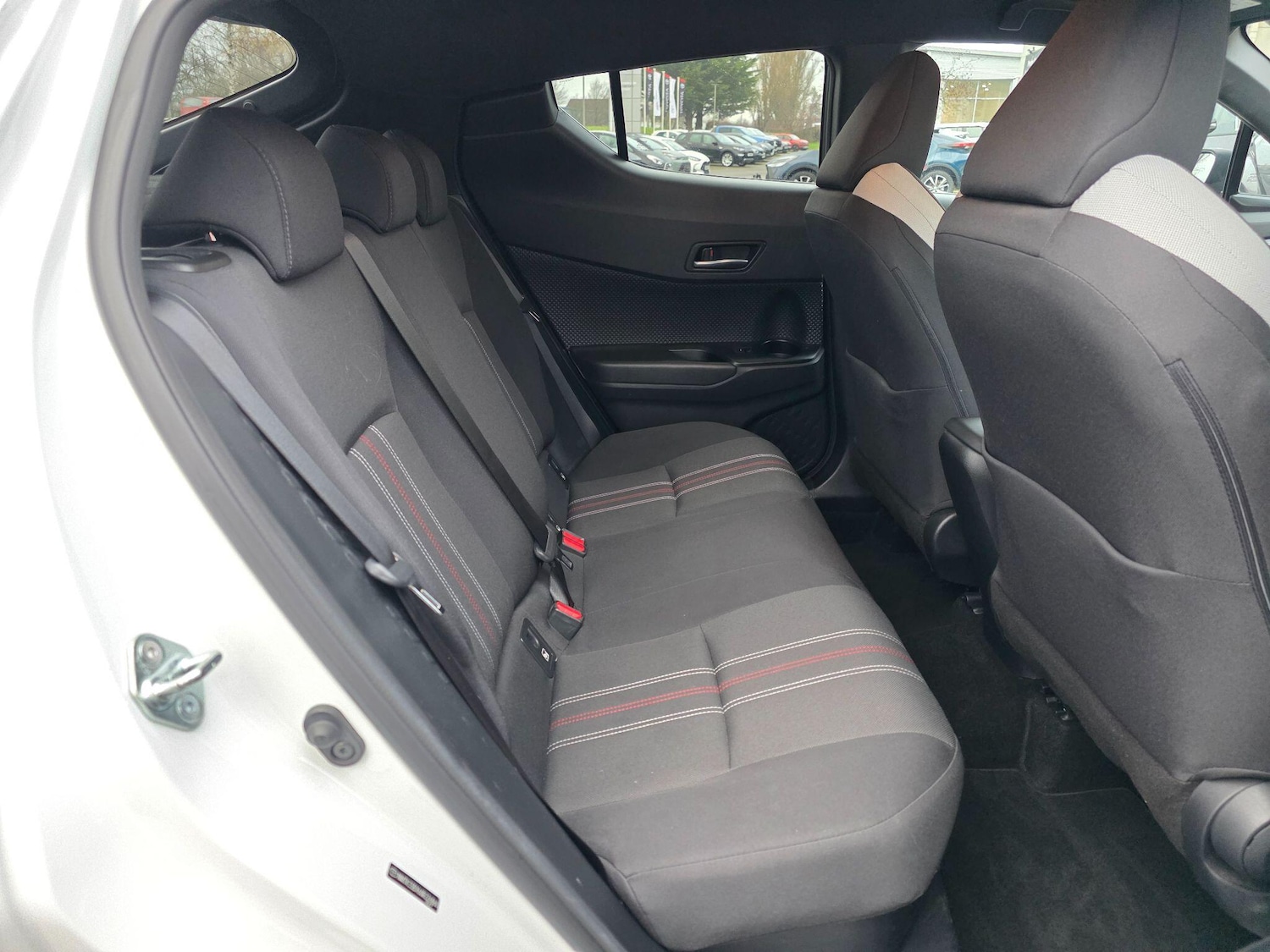 Used Toyota C-HR 2022 for sale - 77215441: Photo 15