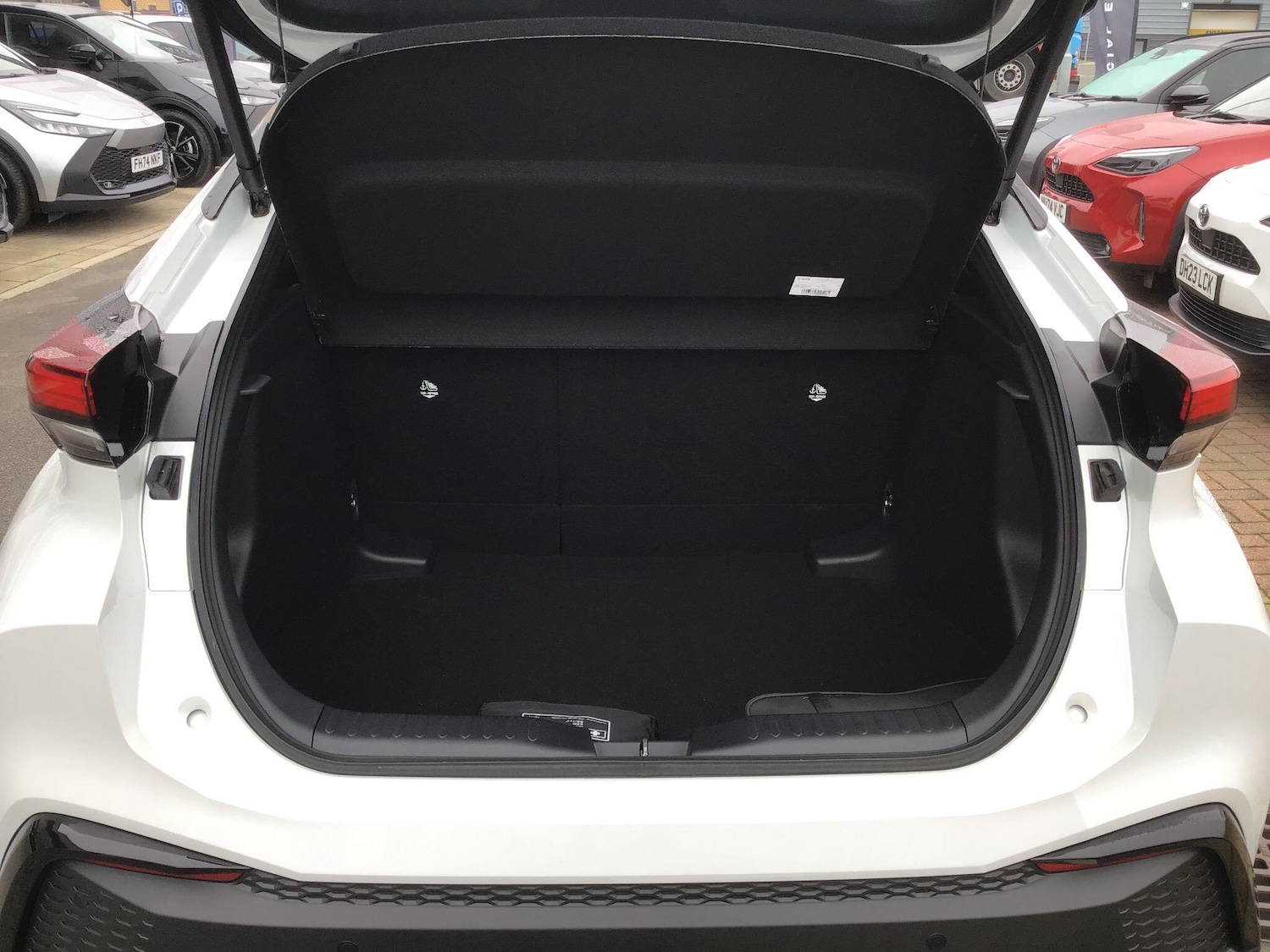 Used Toyota C-HR 2024 for sale - 78006446: Photo 15