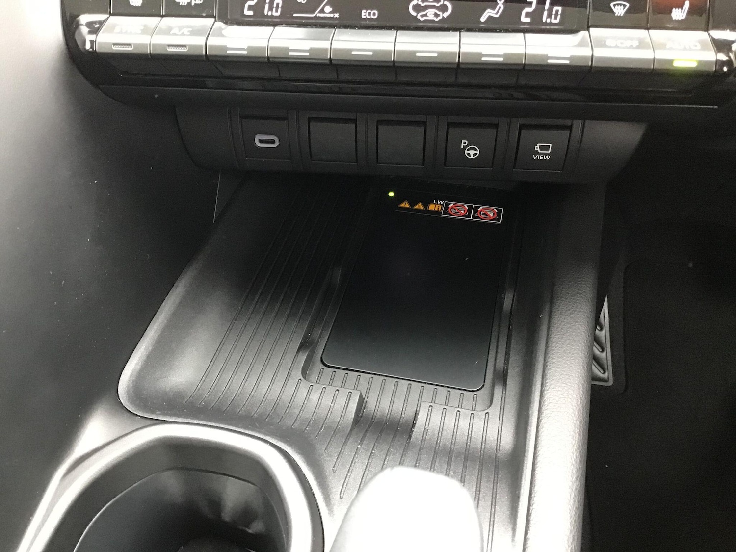 Used Toyota C-HR 2024 for sale - 78006446: Photo 23