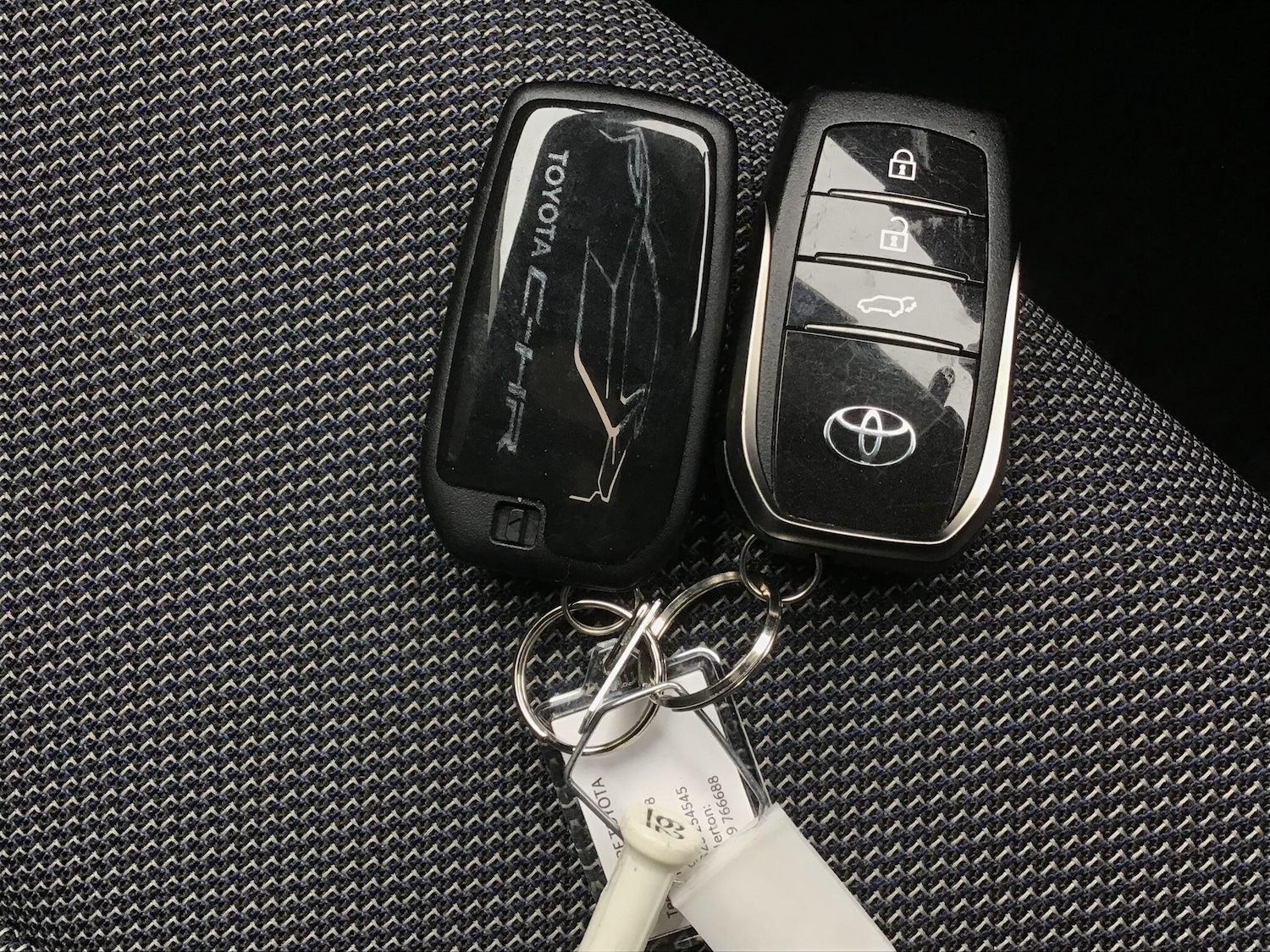 Used Toyota C-HR 2024 for sale - 78006446: Photo 24