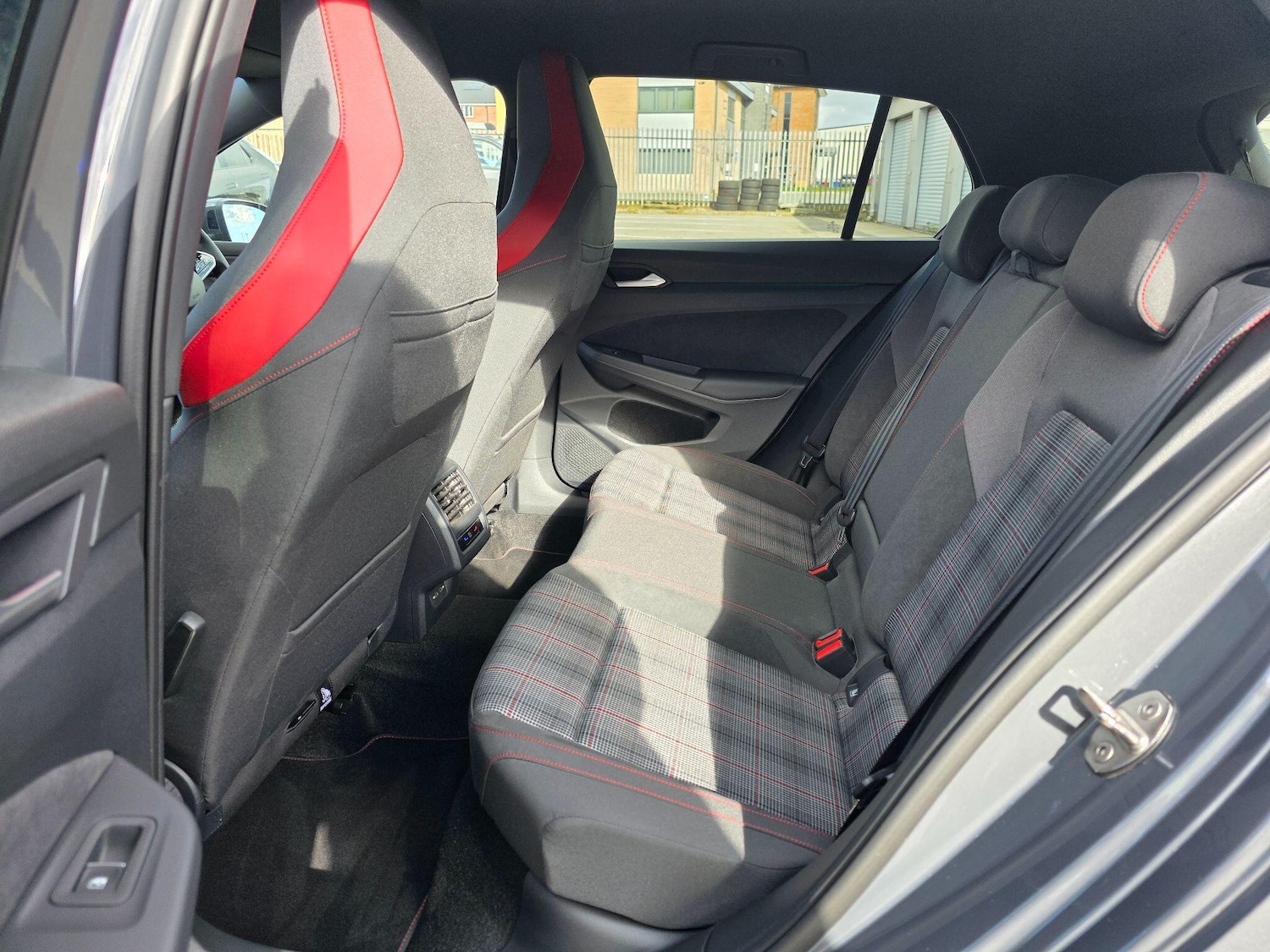 Used Volkswagen Golf 2024 for sale - 77892058: Photo 12