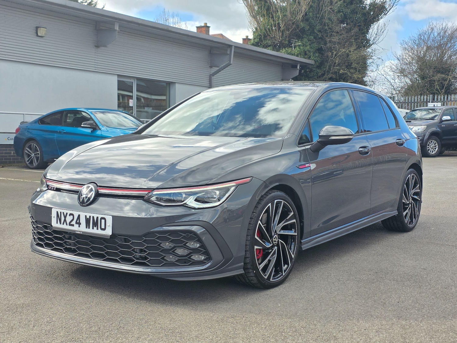 Used Volkswagen Golf 2024 for sale - 77892058: Photo 3