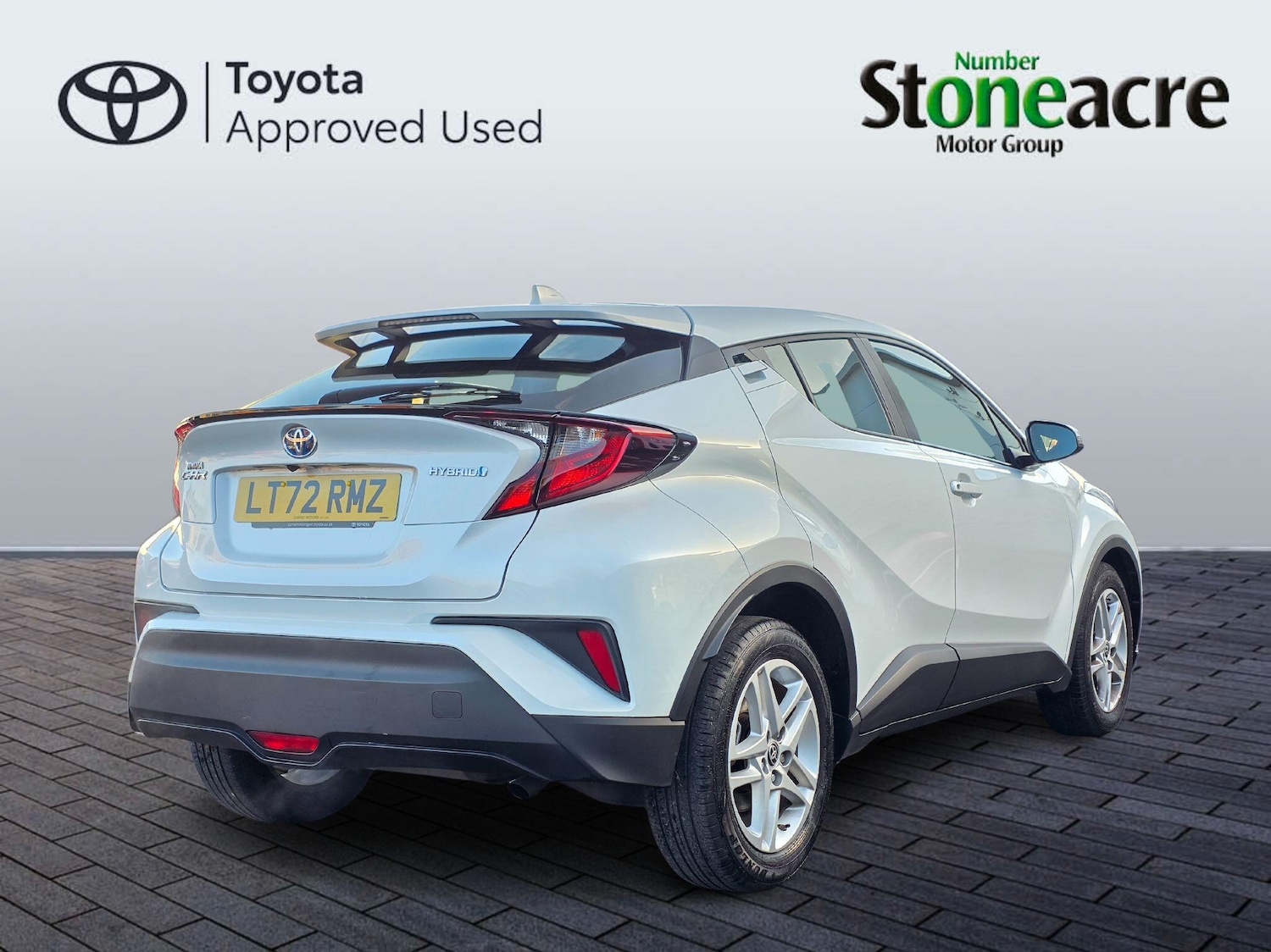 Used Toyota C-HR 2022 for sale - 77439808: Photo 2