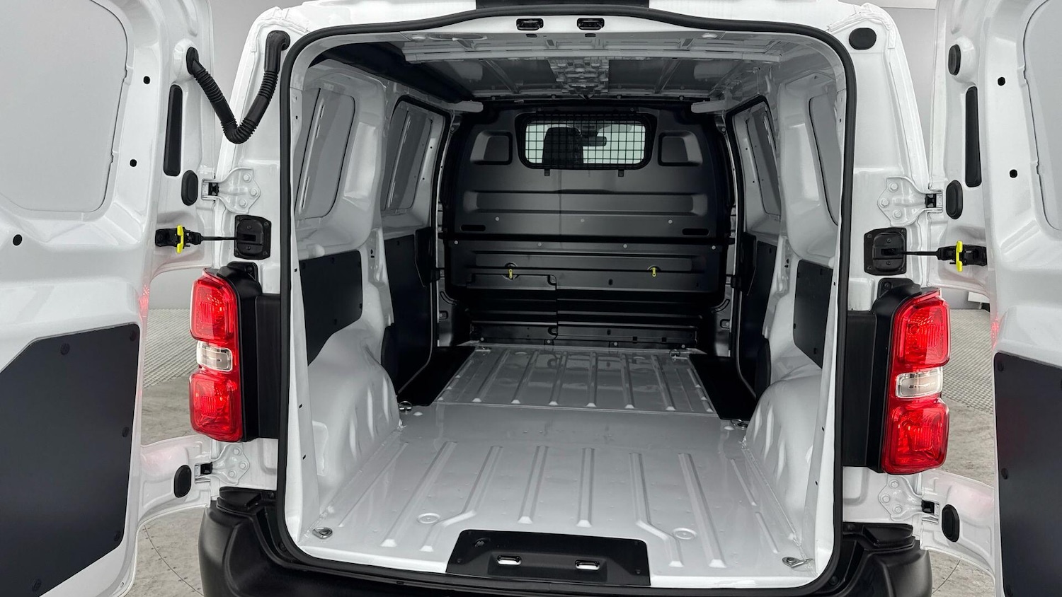 Used Toyota ProAce 2025 for sale - 77611748: Photo 16