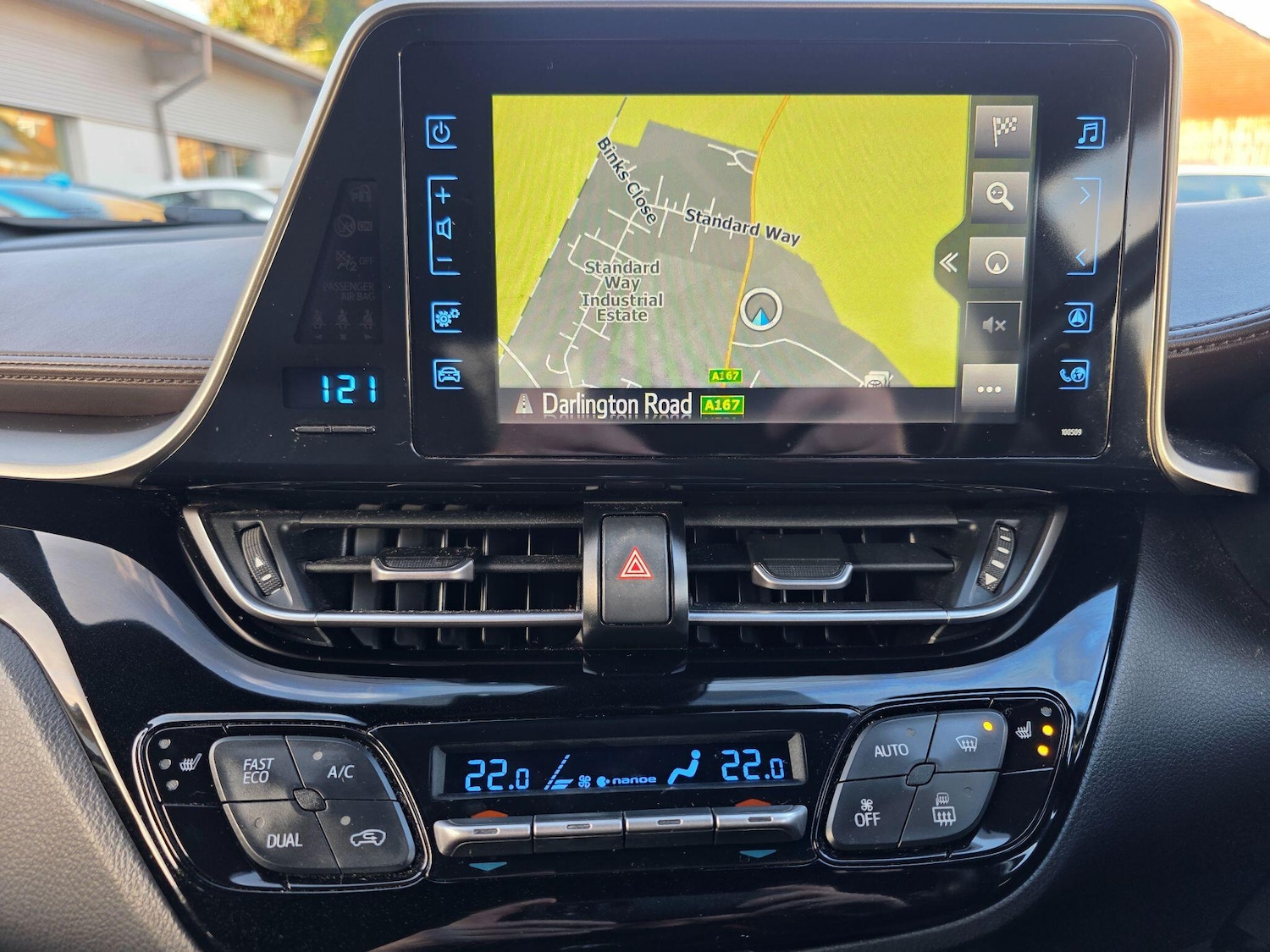 Used Toyota C-HR 2018 for sale - 76887250: Photo 9