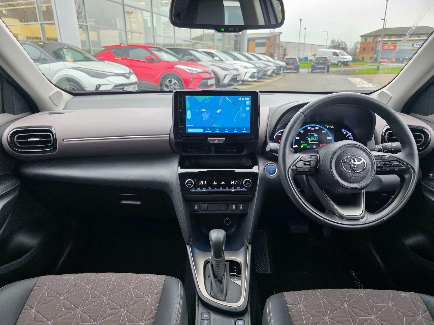 Used Toyota Yaris Cross 2022 for sale - 77166543: Photo 7