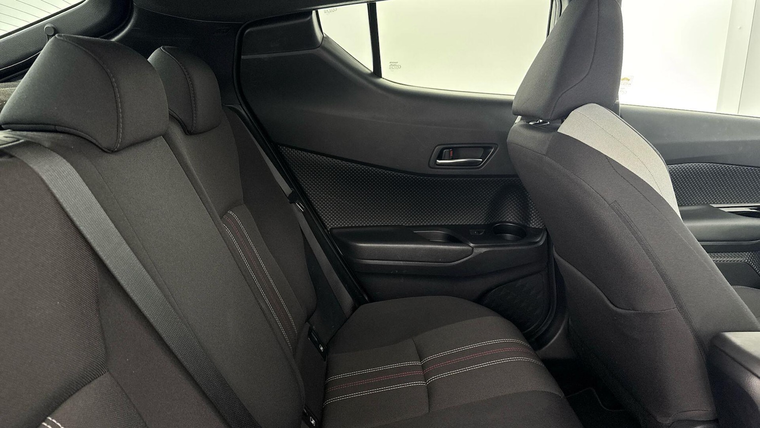 Used Toyota C-HR 2022 for sale - 77574889: Photo 15